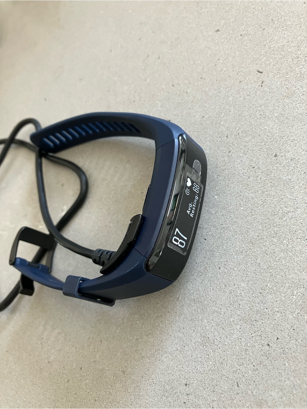 Brand New Garmin VivoSmart hr